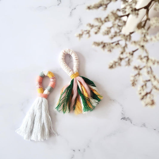 Three Ways with Scrap Yarn - Free Tutorials