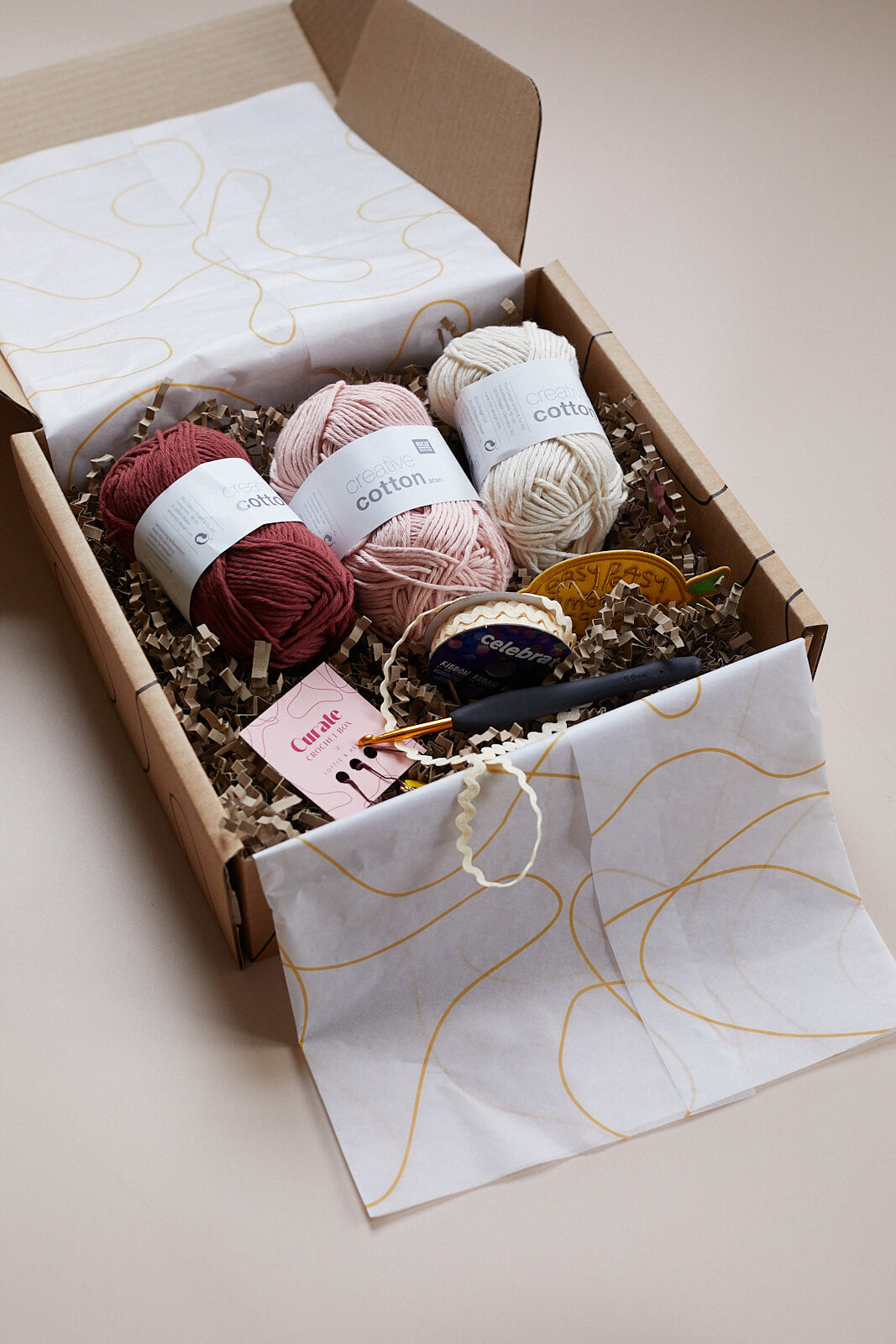 Life's A Picnic Hook Roll Pattern