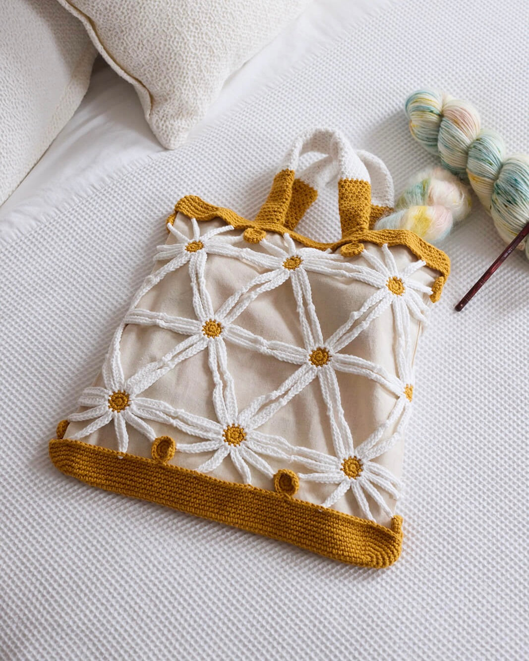 Lazy Daisy Tote Pattern or Kit