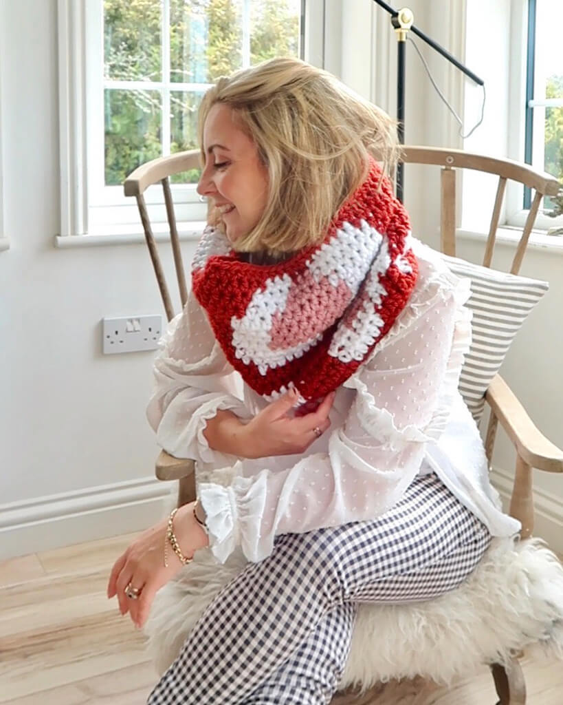 leopard-print-cowl-kit-curate-crochet-box-lottie-and-albert