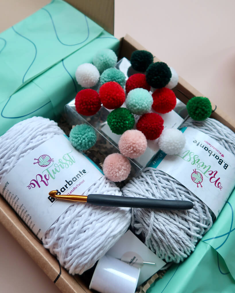 spots-and-stripes-baskets-kits-curate-crochet-box-lottie-and-albert