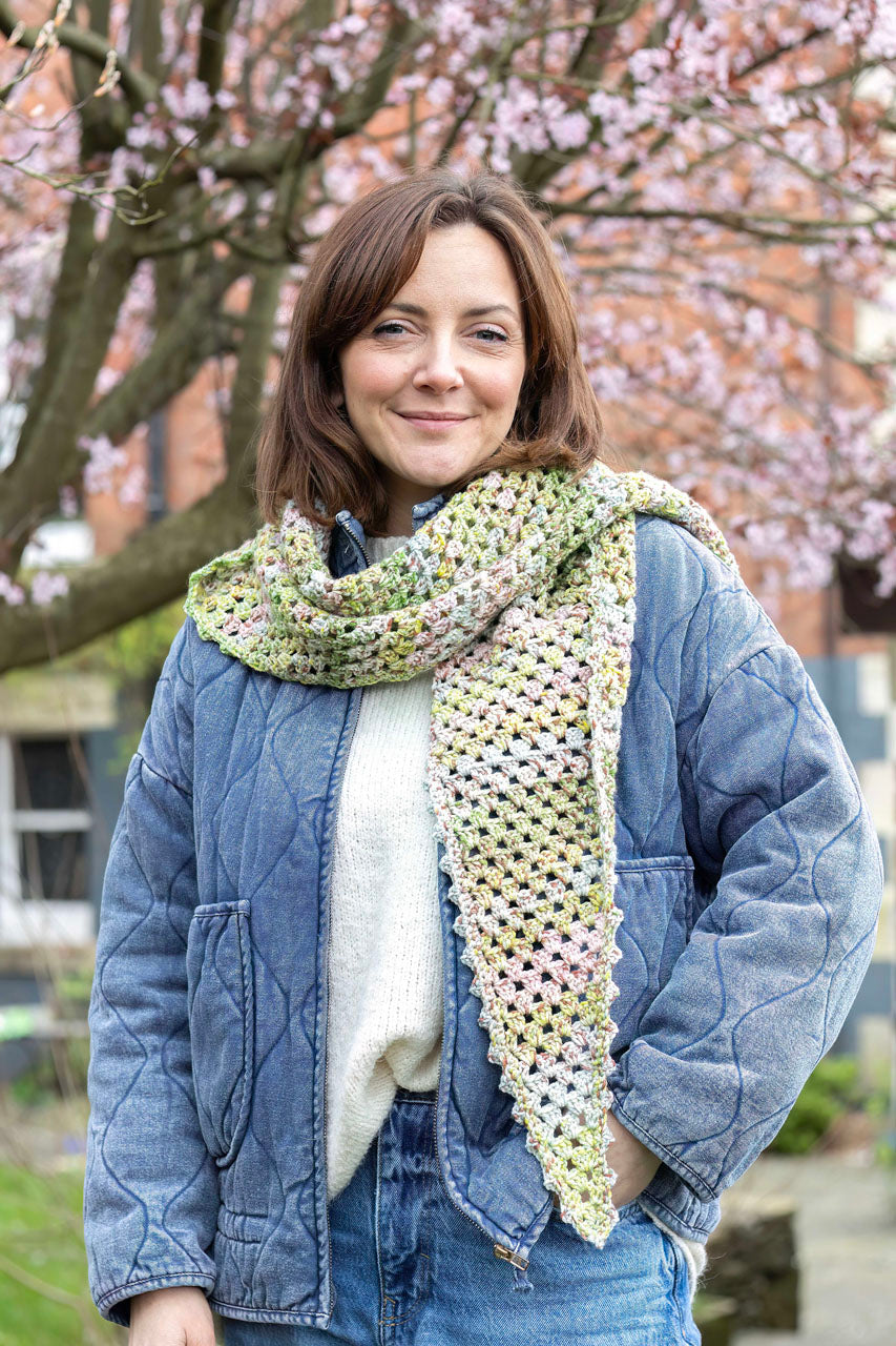 Bloom & Stitch Shawl Crochet Kit