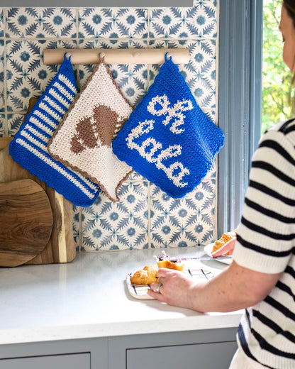 A Taste of Paris Crochet Kit