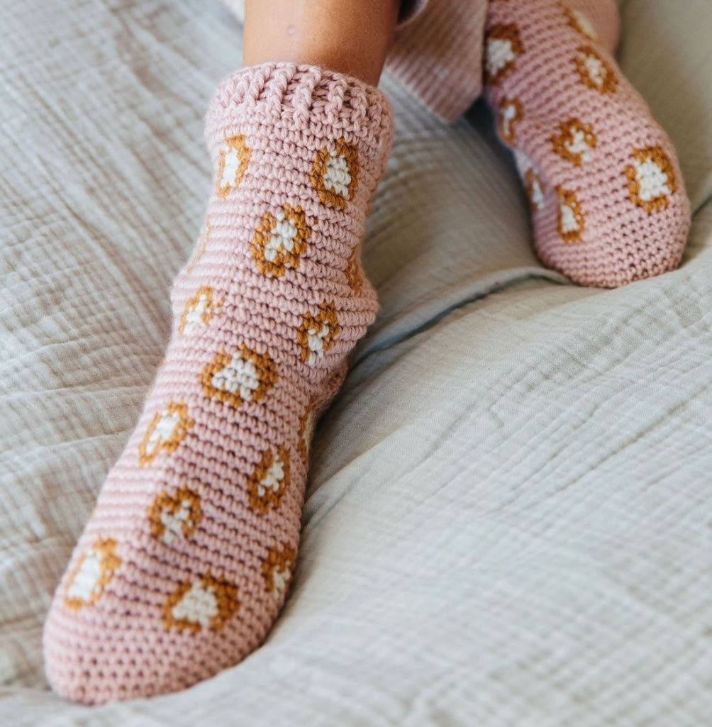 Spot On Slipper Socks Pattern - UK sizes 4-11