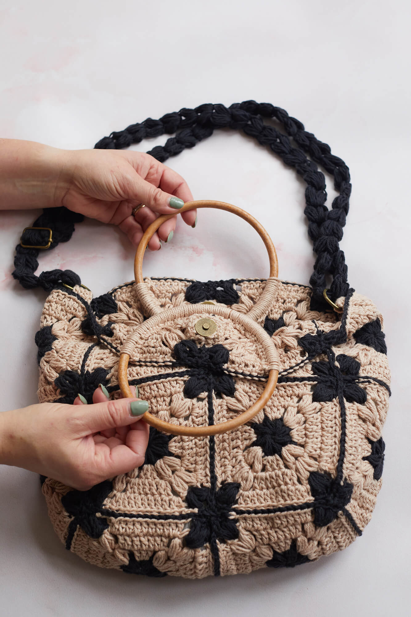 parisienne-bag-crochet-kit-curate-crochet-box-lottie-and-albert