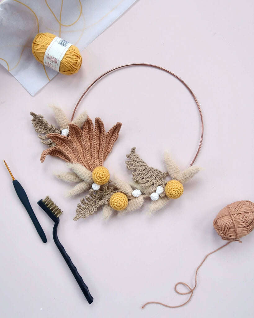 fibre-floristry-curat-crochet-box-lottie-and-albert