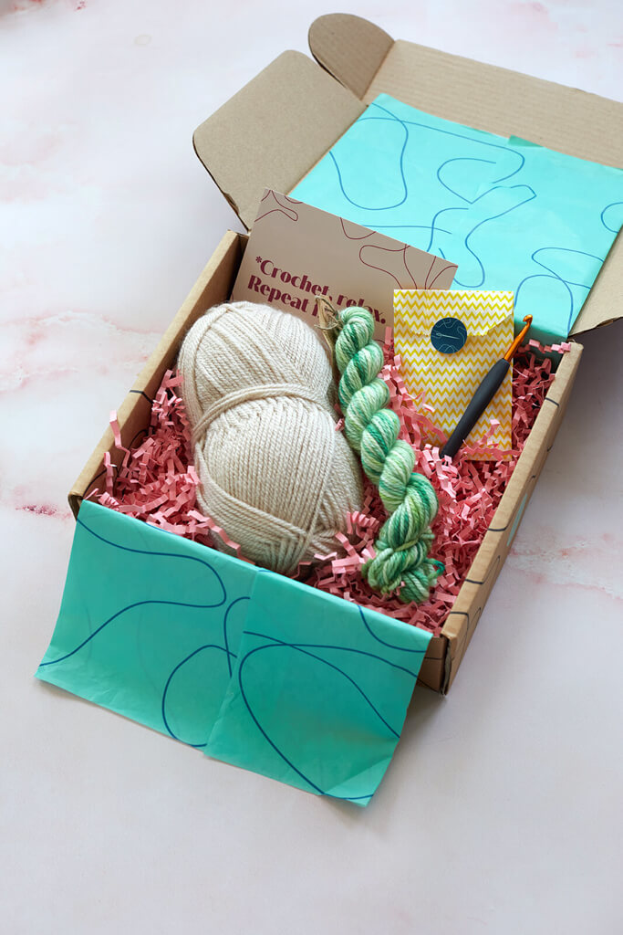 monstera-bag-box-curate-crochet-box-lottie-and-albert