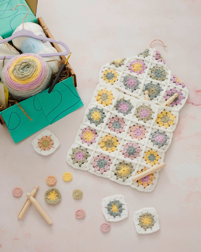 Crochet peg best sale bag pattern