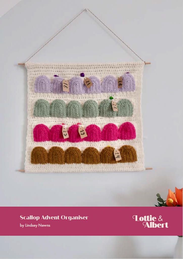 scallop-advent-organiser-crochet-pattern