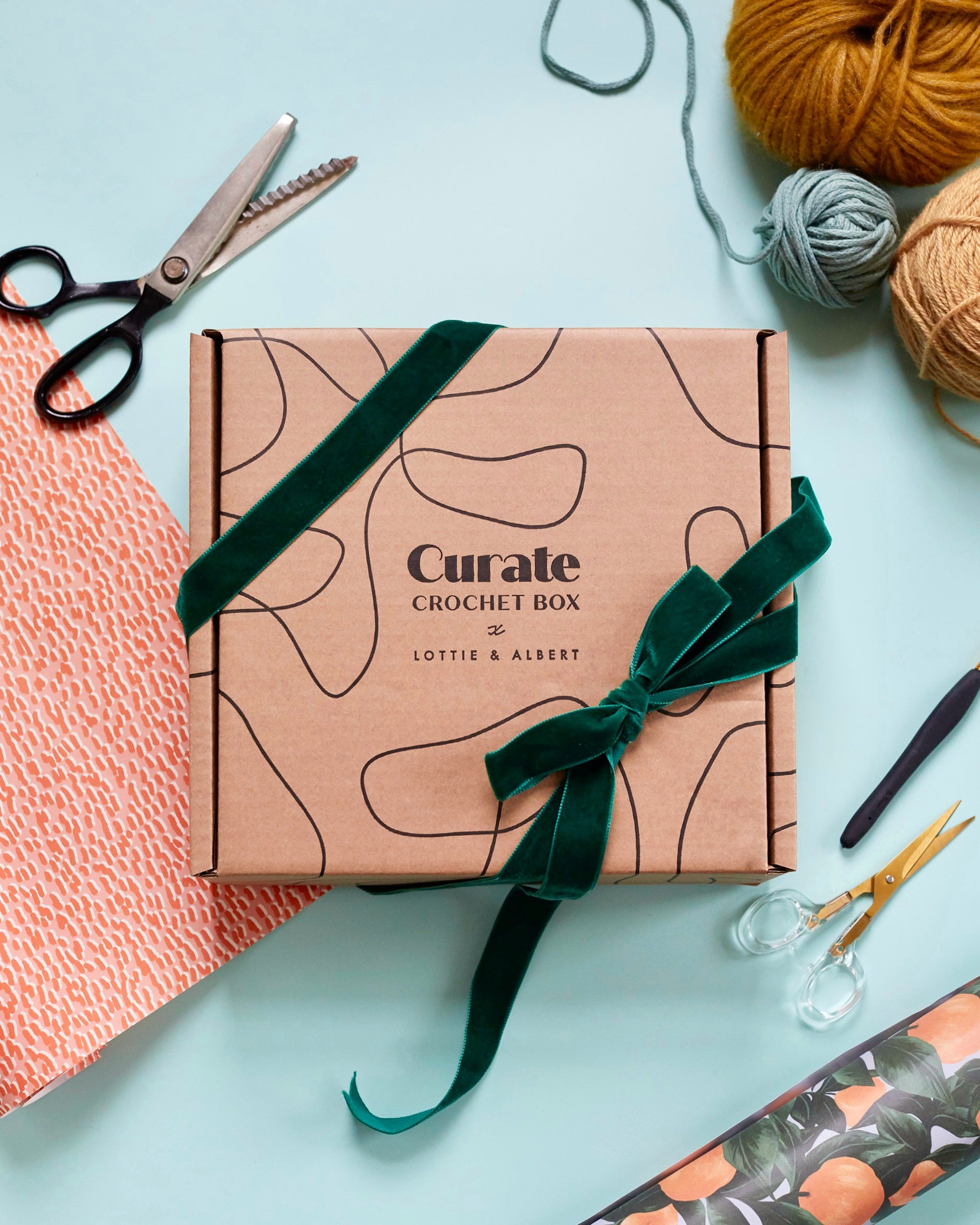 gift-card-crochet-kit-curate-crochet-box-lottie-and-albert